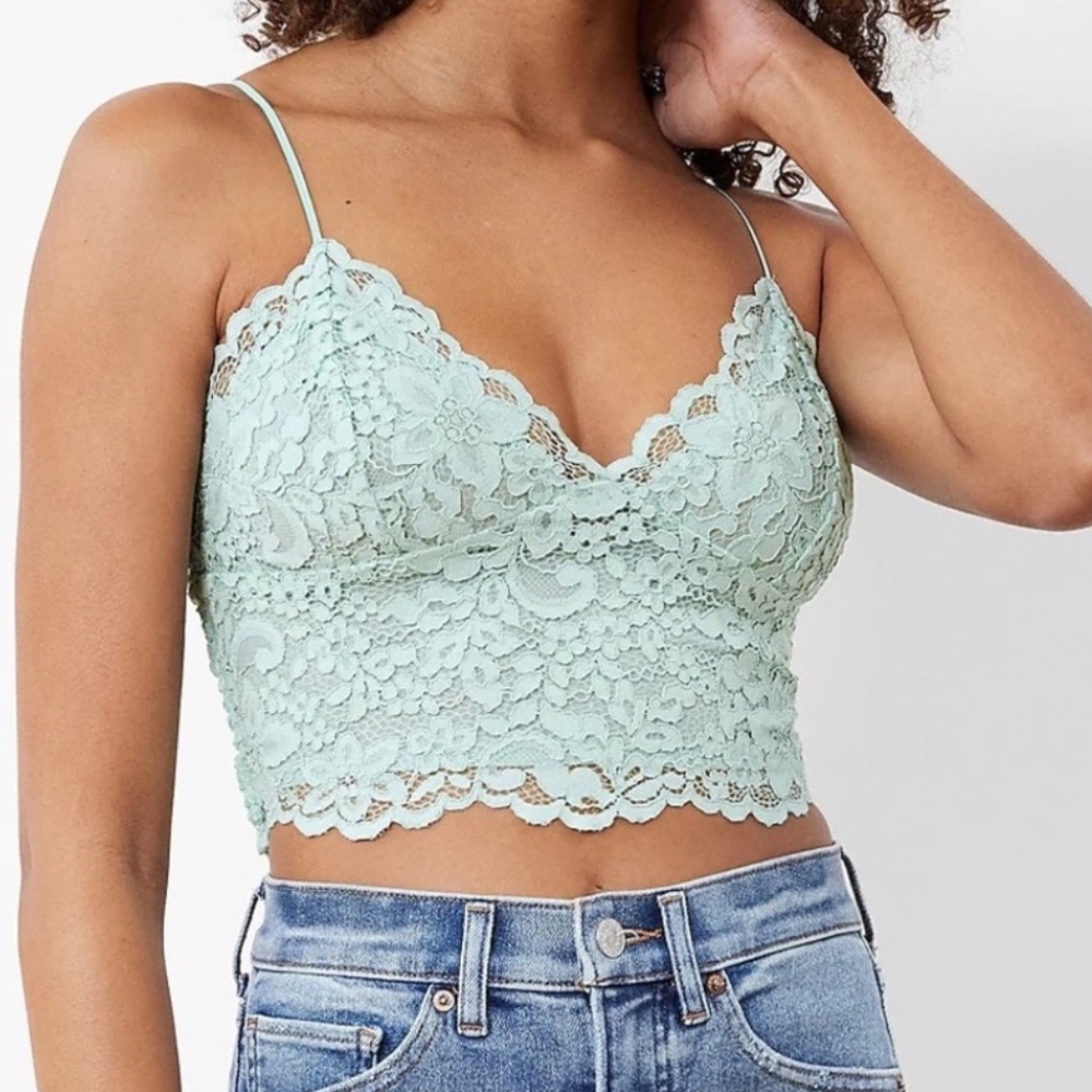 Express - Mint Lace Crop Top